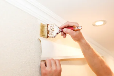 Pose de papier peint à Chanu — revêtements muraux et toiles de verre